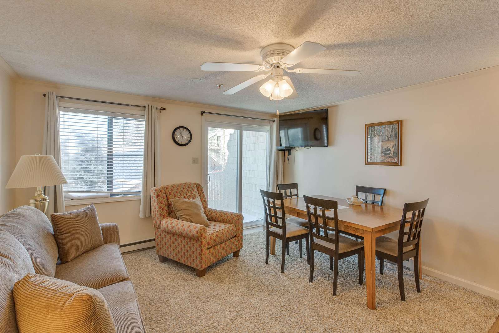 Exquisite Design on living area