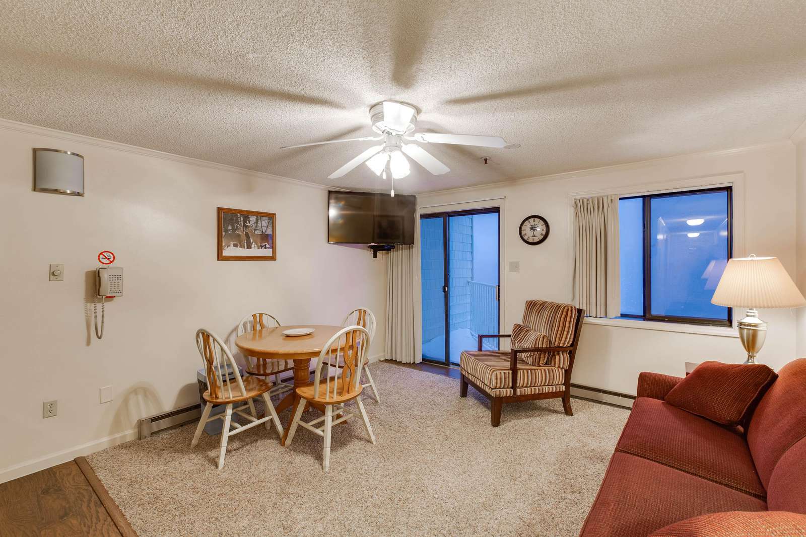 Living and Dining Corner