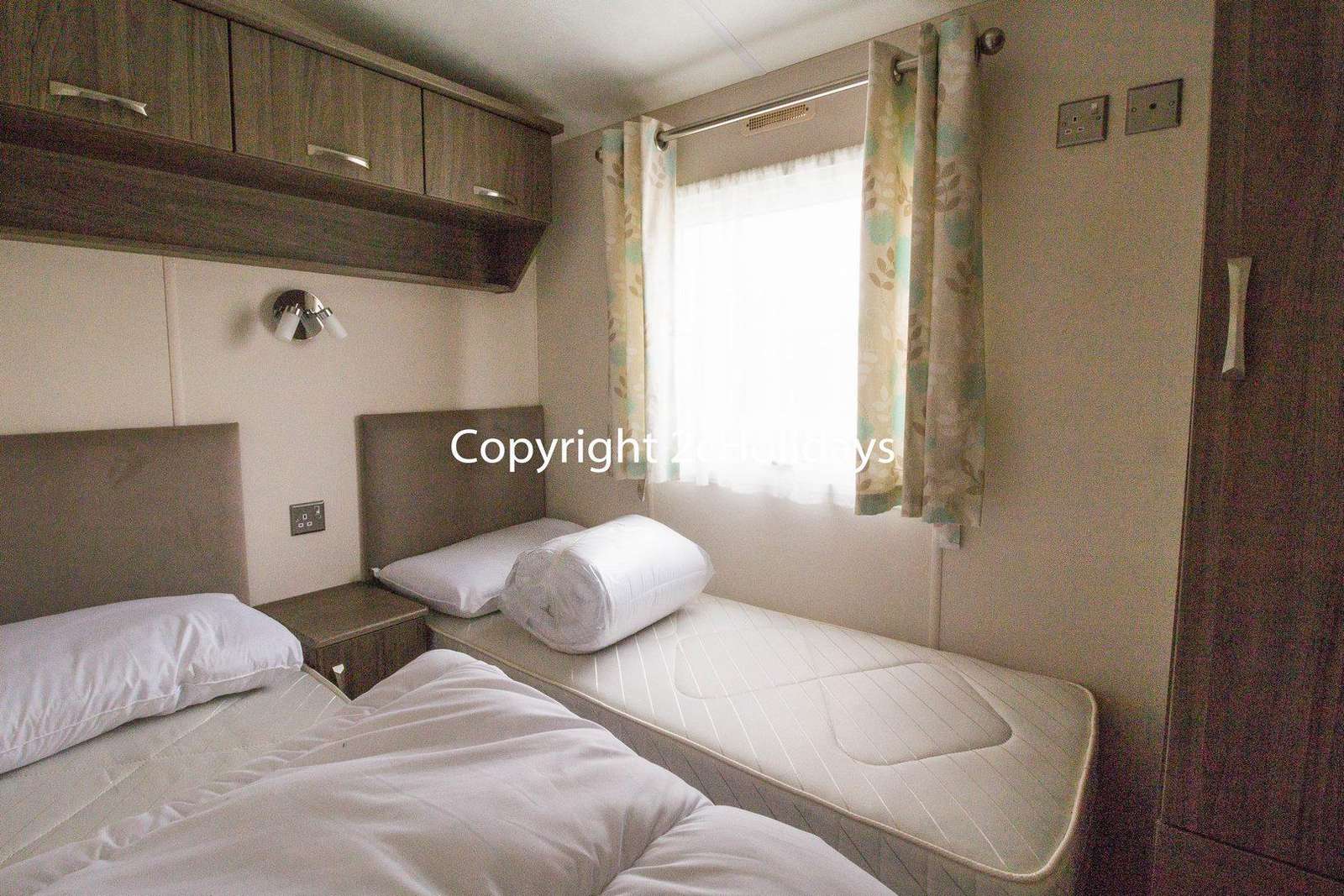 Caravan to hire near Sea Life Centre. Book your holiday at Manor Park Holiday Park.