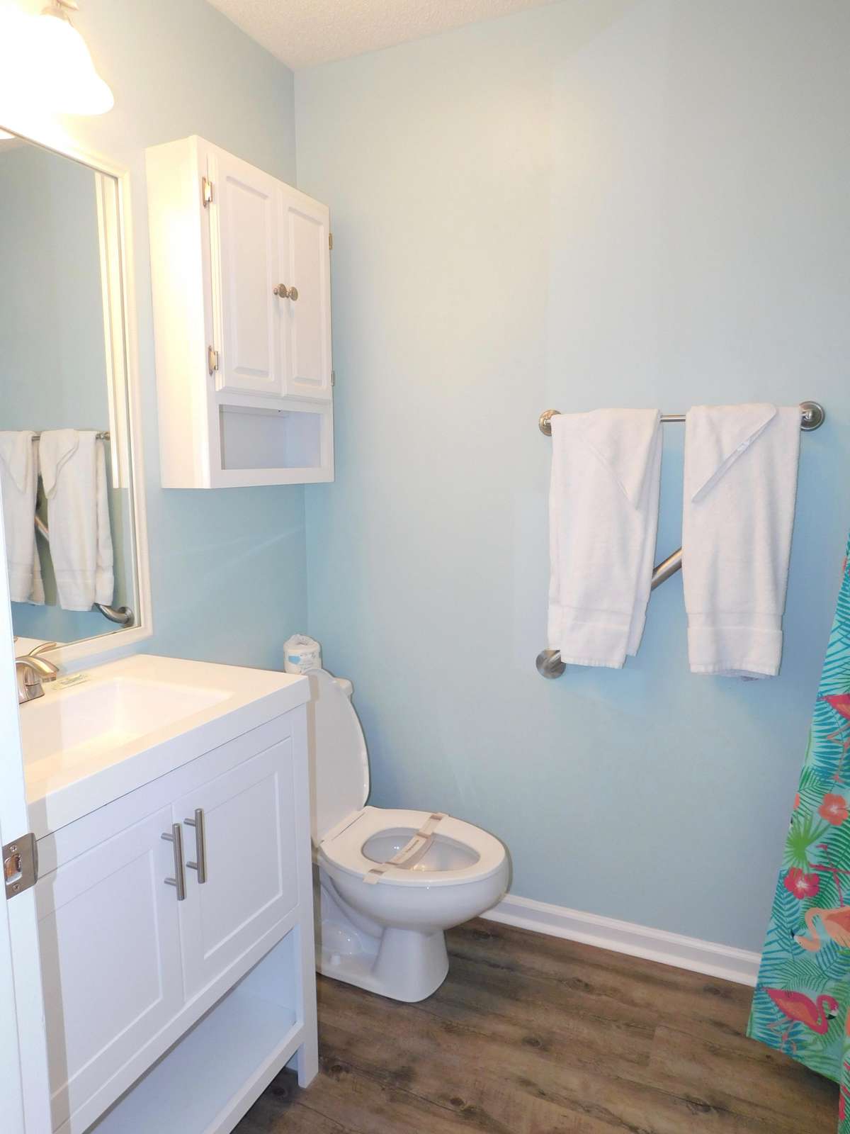 Full Master Bath Main Level