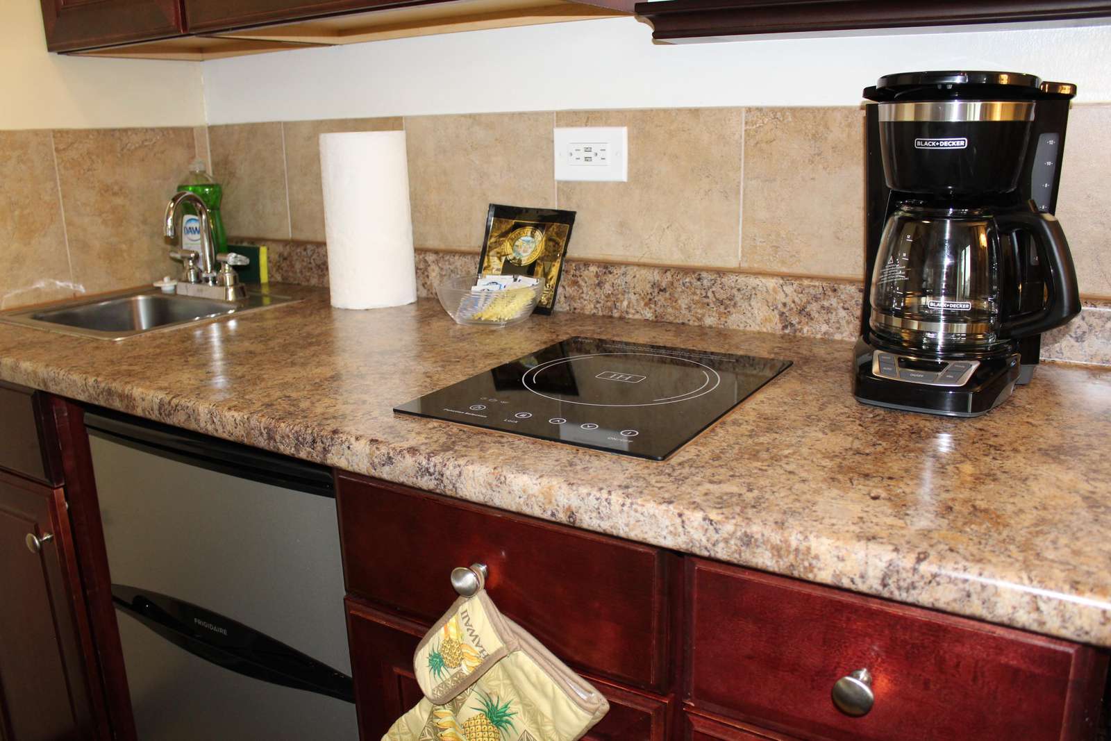 Toaster, Hot Plate, Coffee maker & Microwave all included.