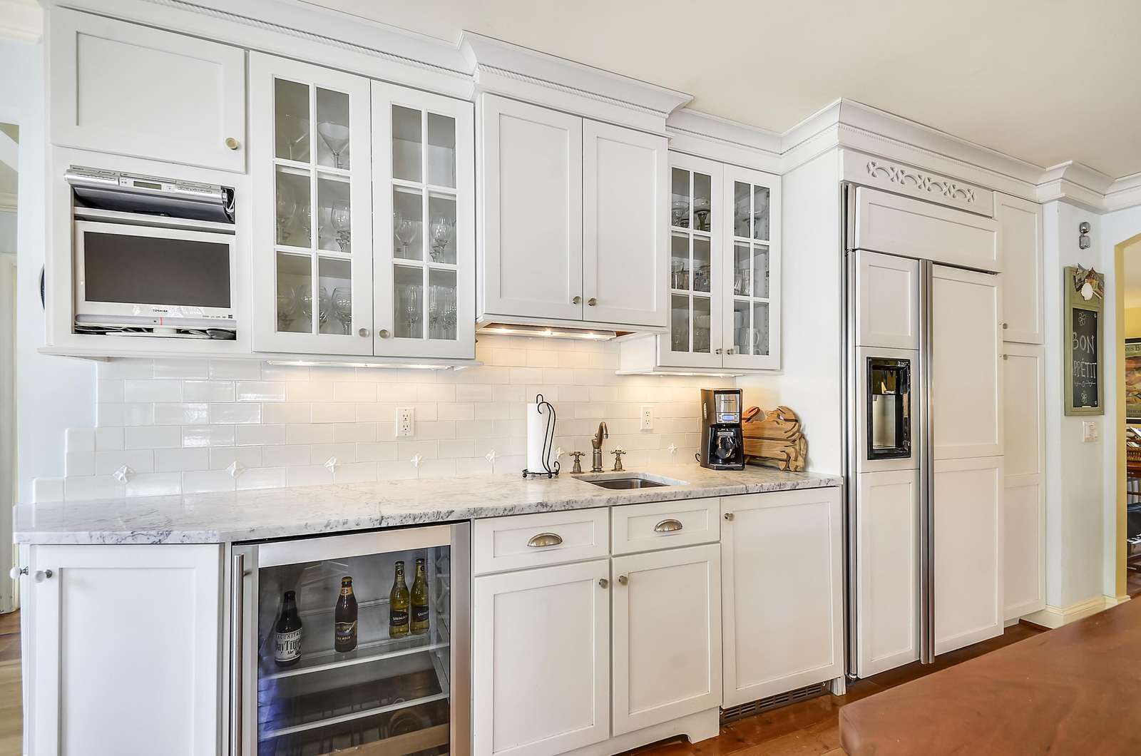 Main Level Wet Bar