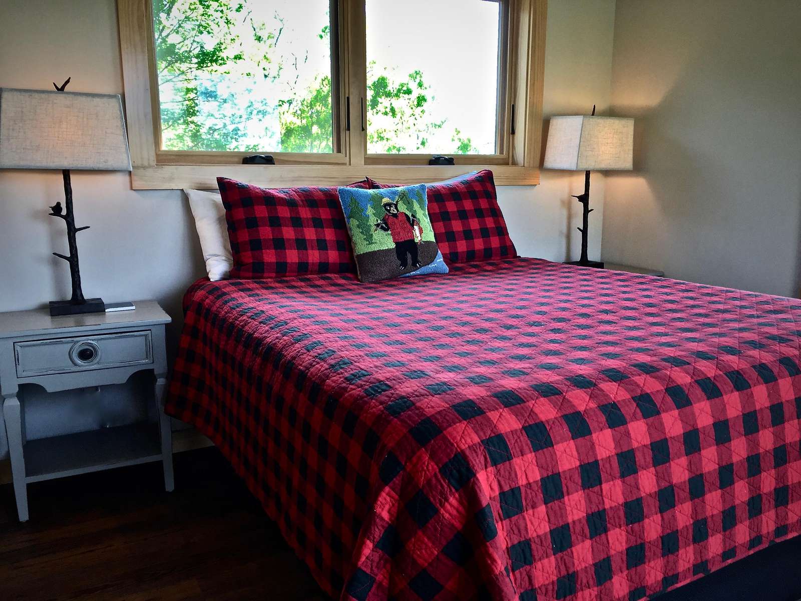 Wake to Mountain Views, Sleep to Starry Skies...
