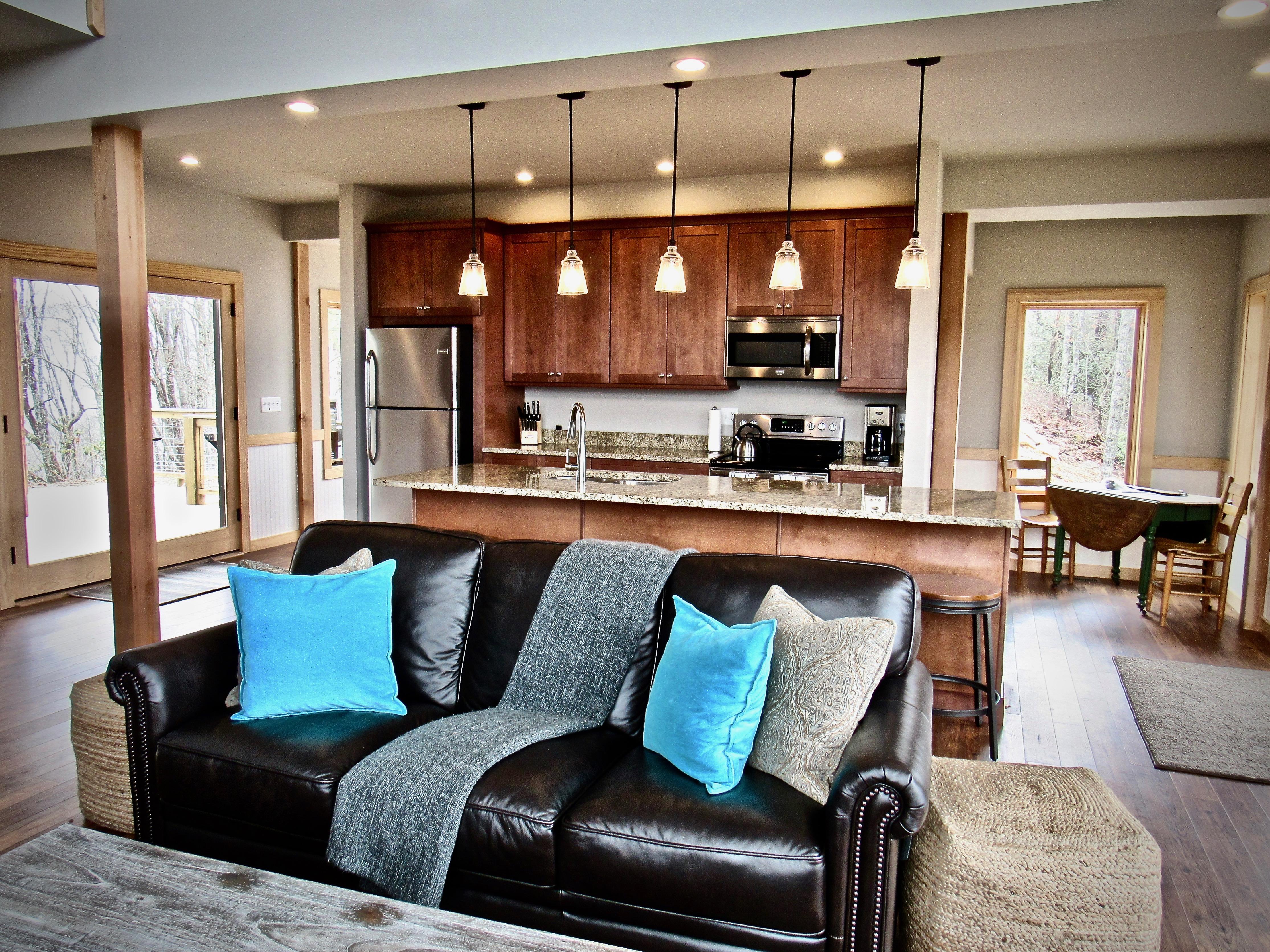 Open and Bright, Ideal for Gathering and Entertaining