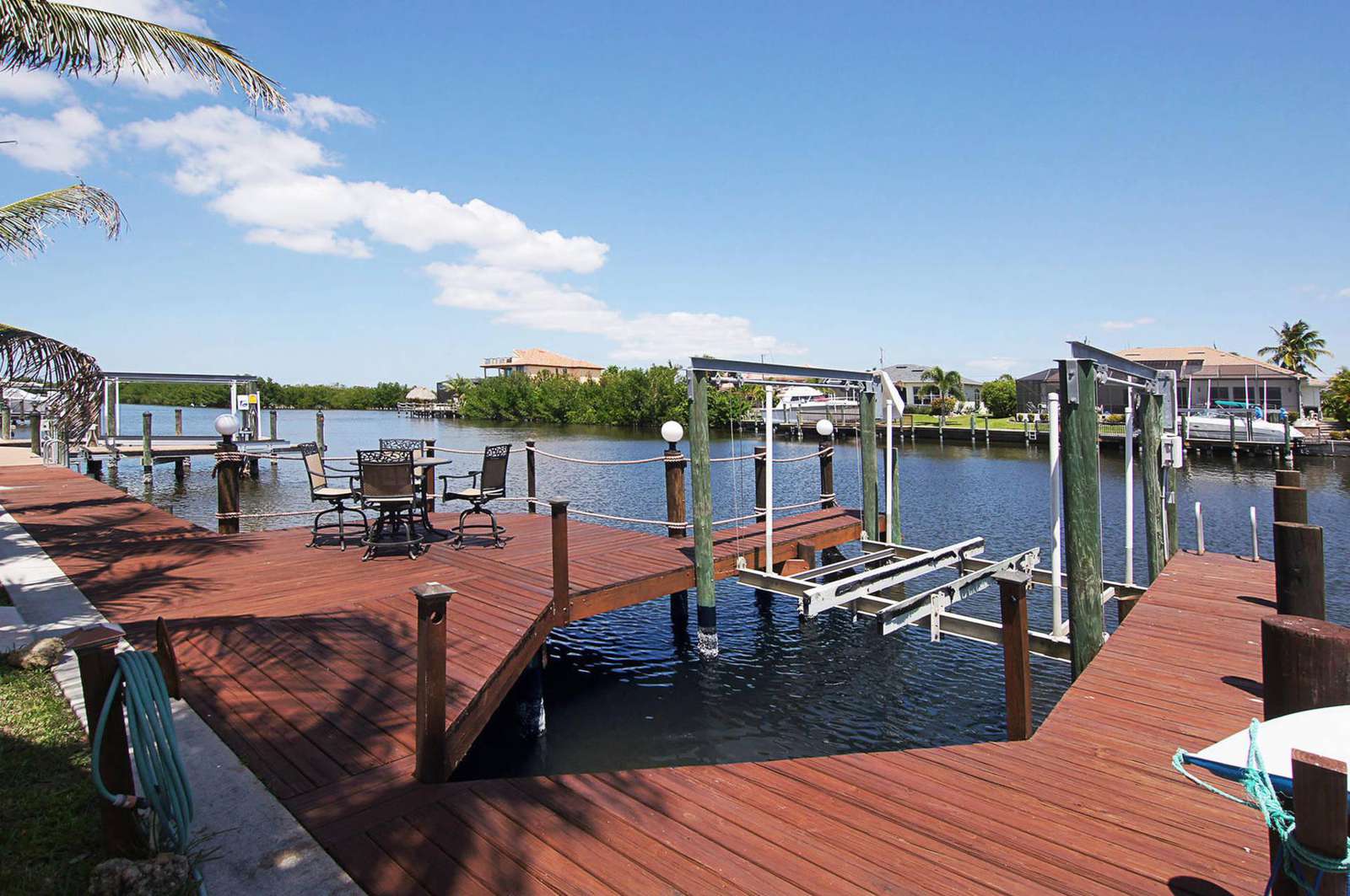 Wischis Florida Home - Vacation Rentals Cape Coral I Property Management I Real Estate