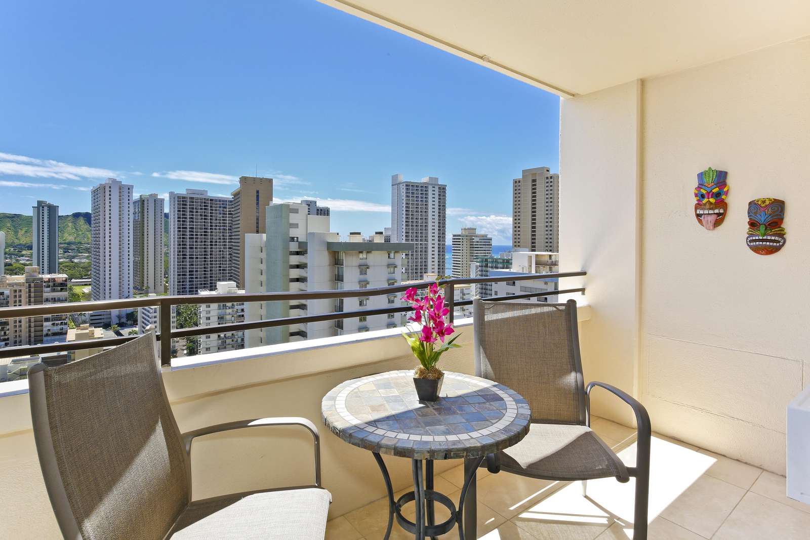 Gorgeous private lanai with great views