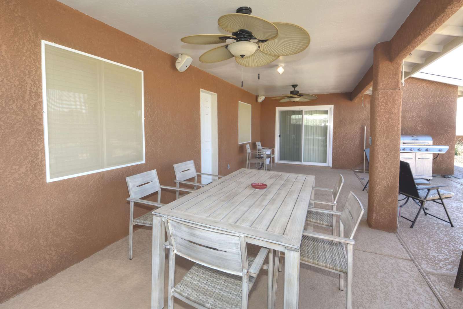 Patio Table for 6 or 8