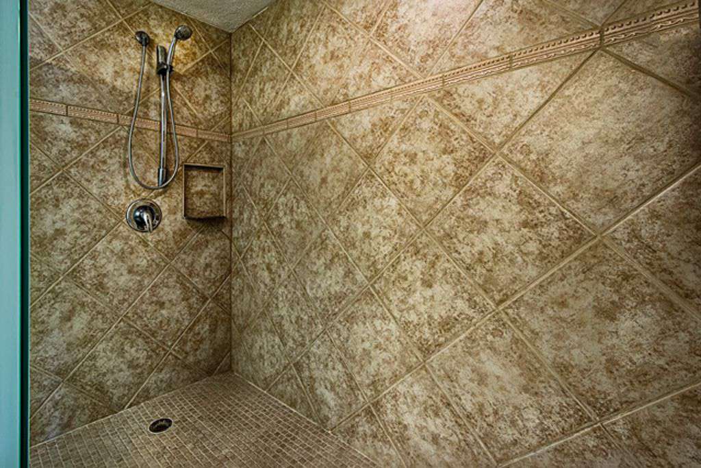 Master shower