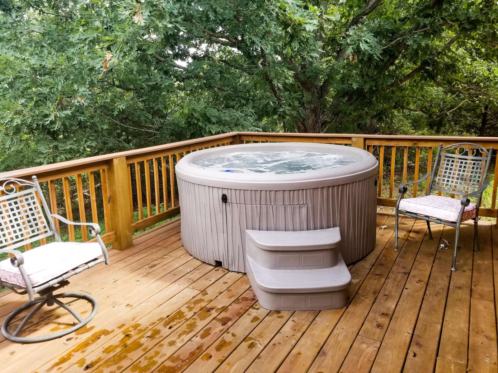Hot Tub on Back Deck