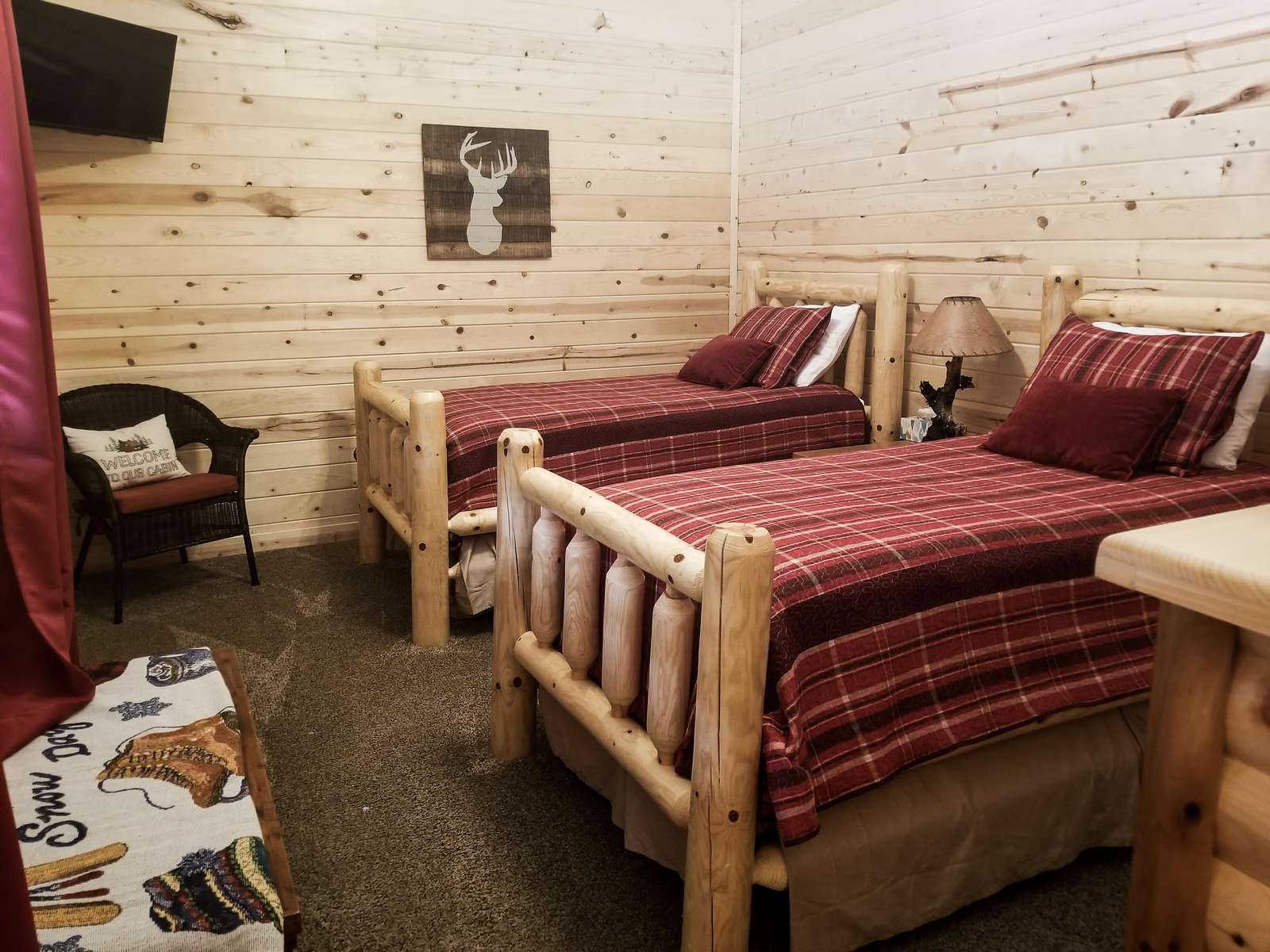 Two Log Twin Beds
