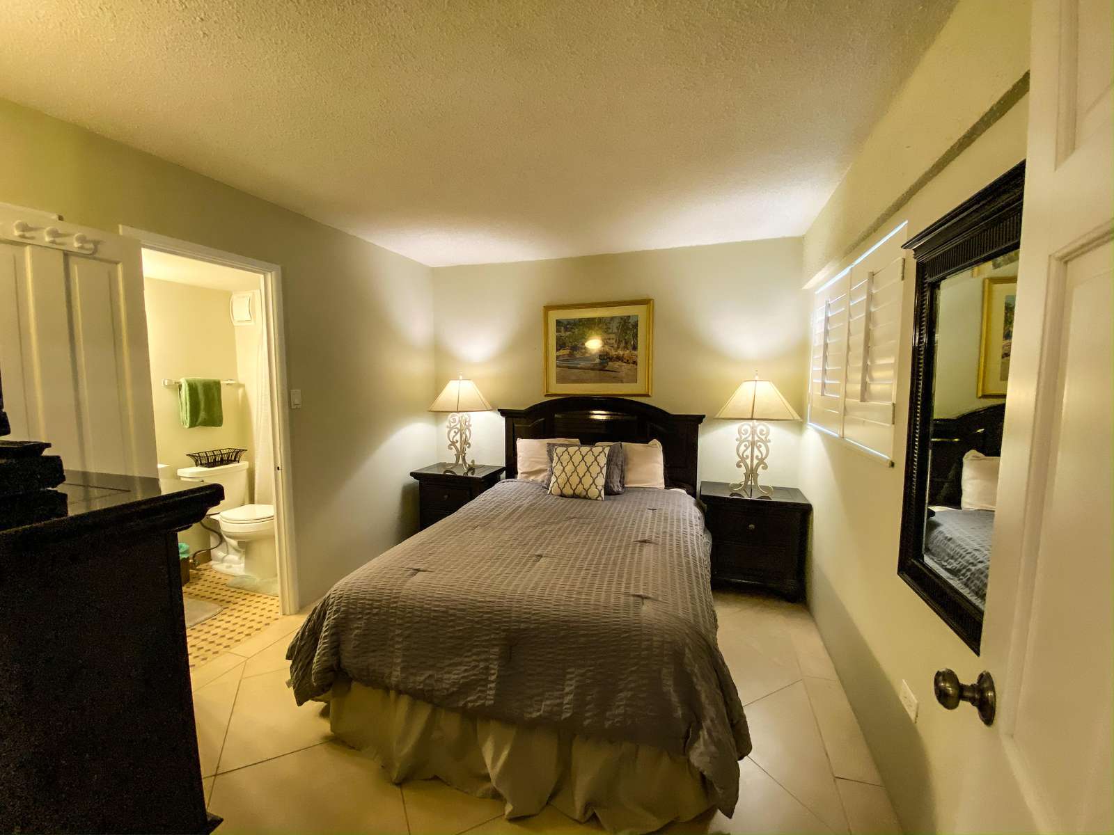 Bedroom 2 - zzzzz!