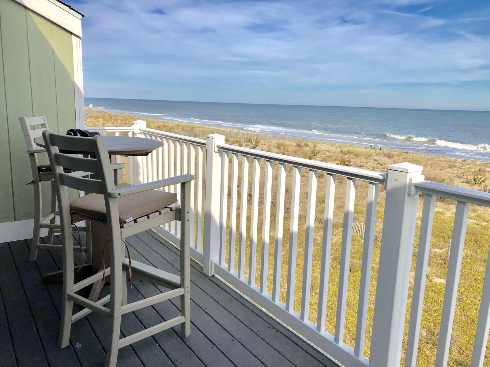 Master private balcony