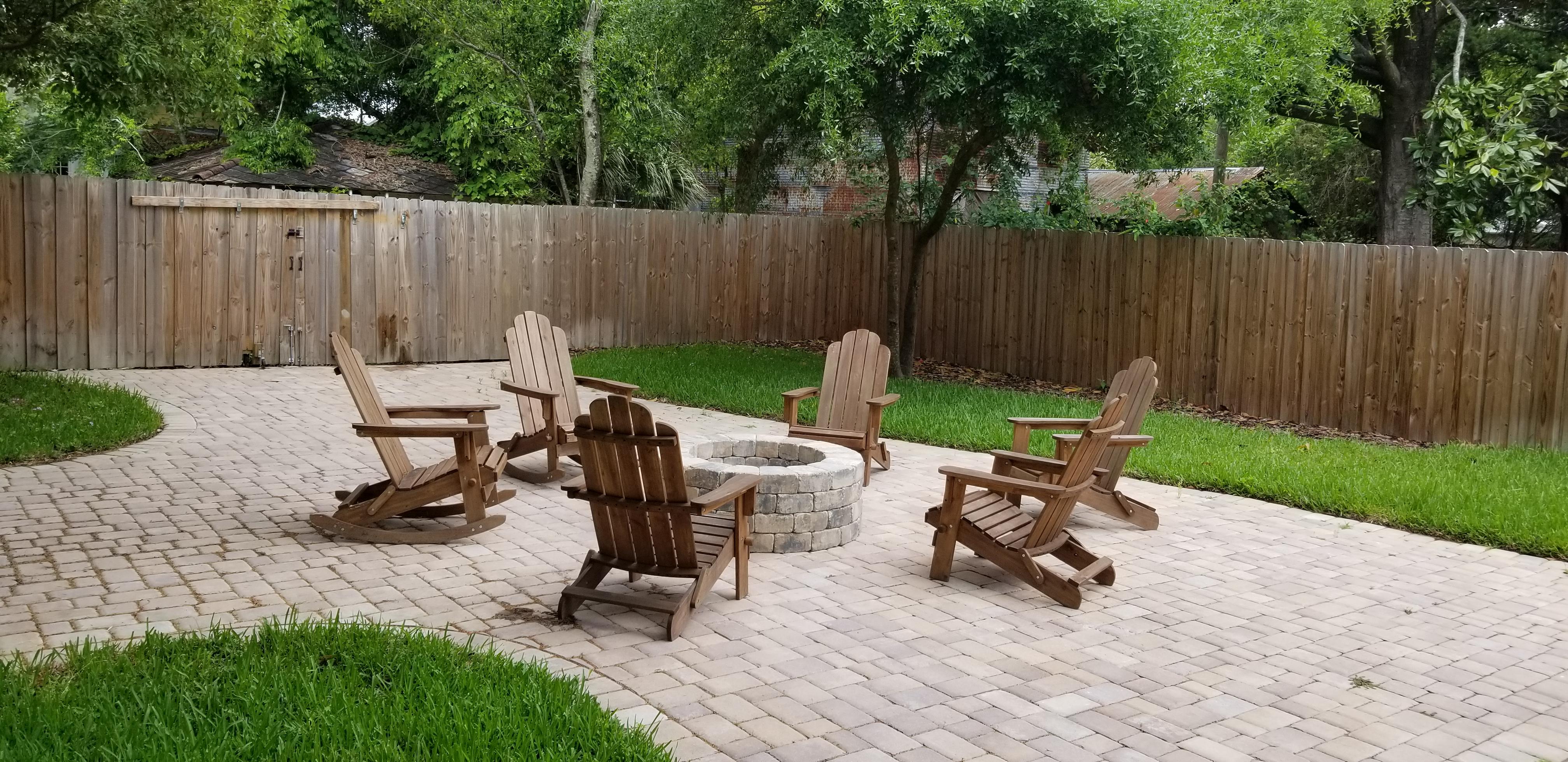 Large Backyard!