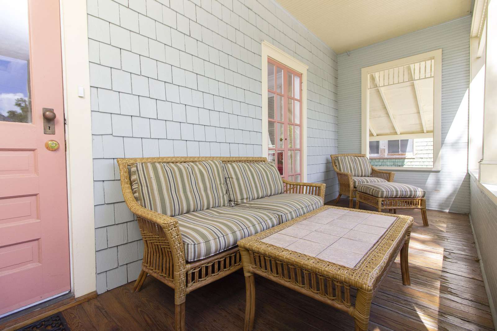 Front Veranda!