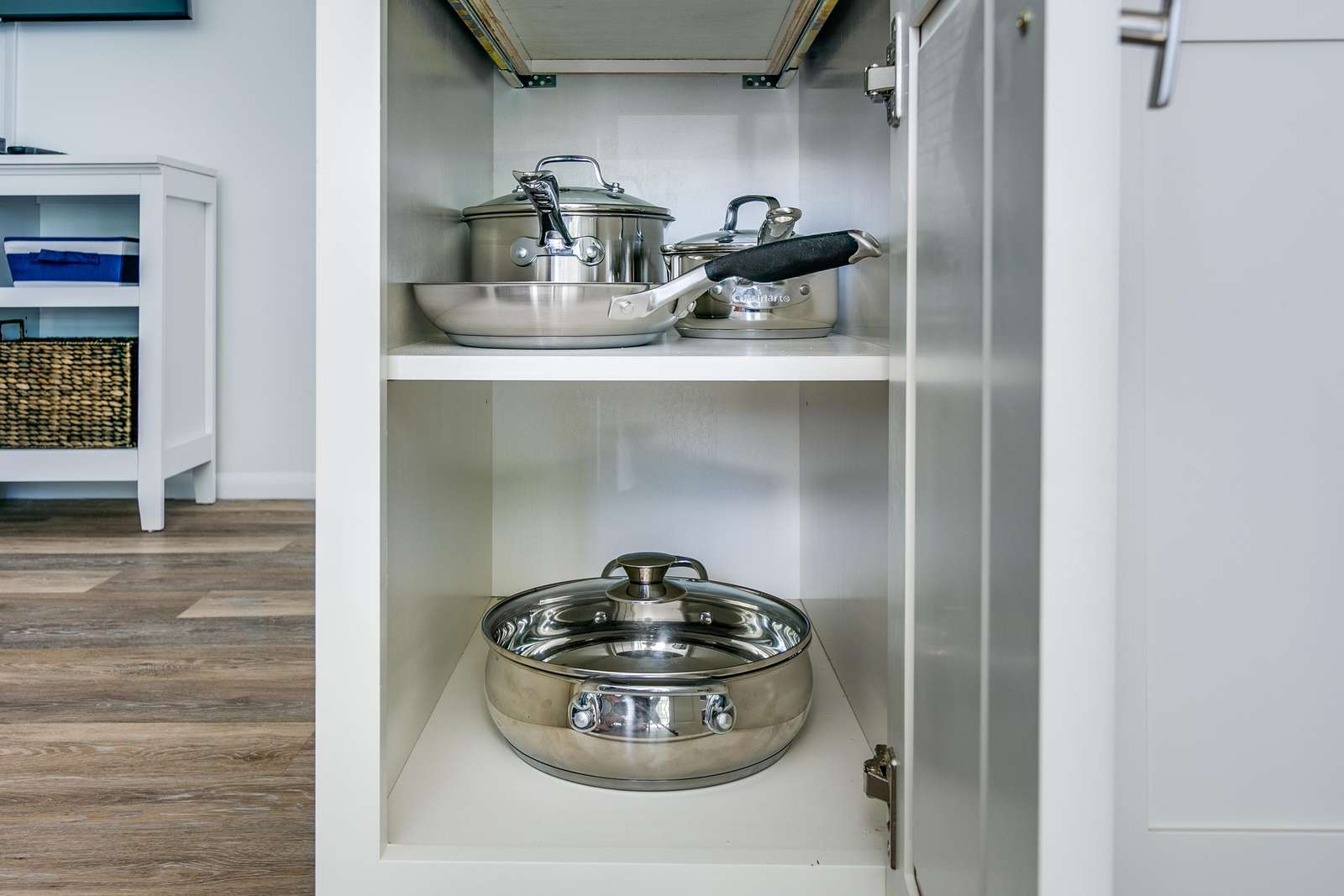 Convection top cookware.