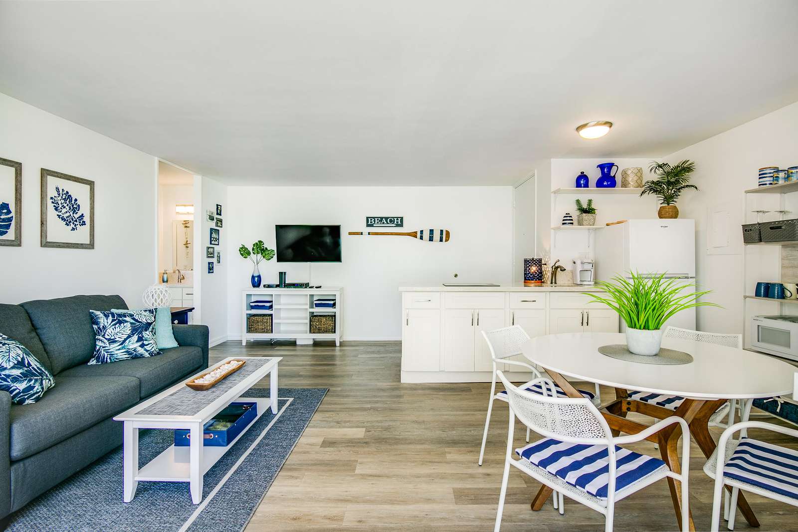 Beautifully renovated and furnished with an eye to every detail