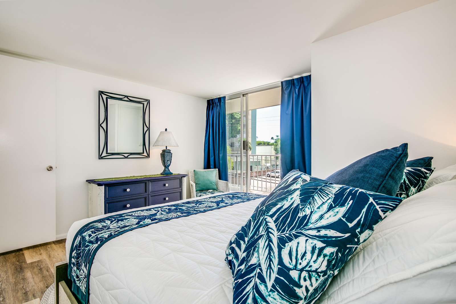 Comfort and leisure so close to Waikiki Beach.