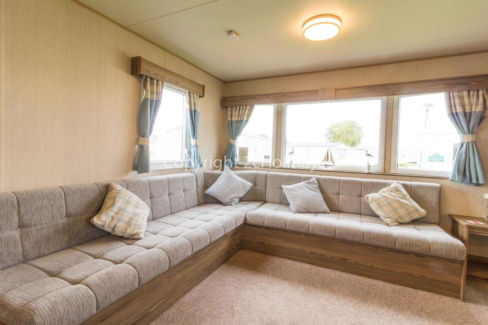Bright and spacious lounge area with sofa bed