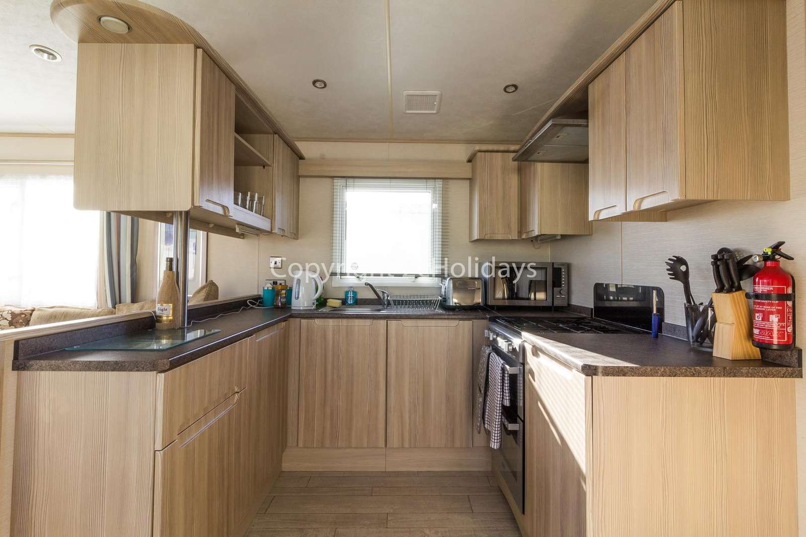Check out our great reviews on Google for Azure Seas Holiday Village