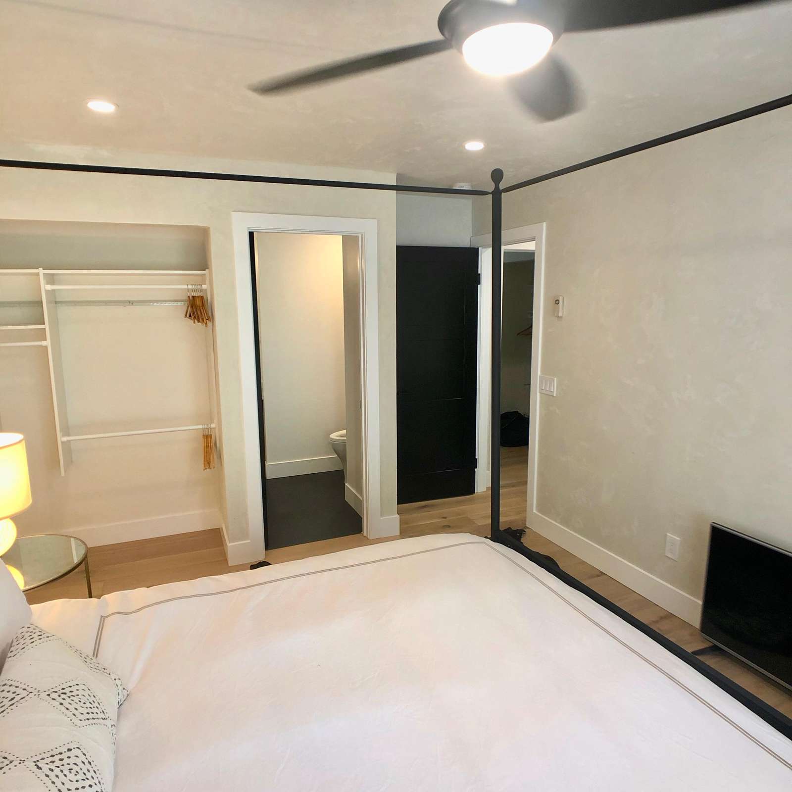 Bedroom 2: King Amerisleep Mattress