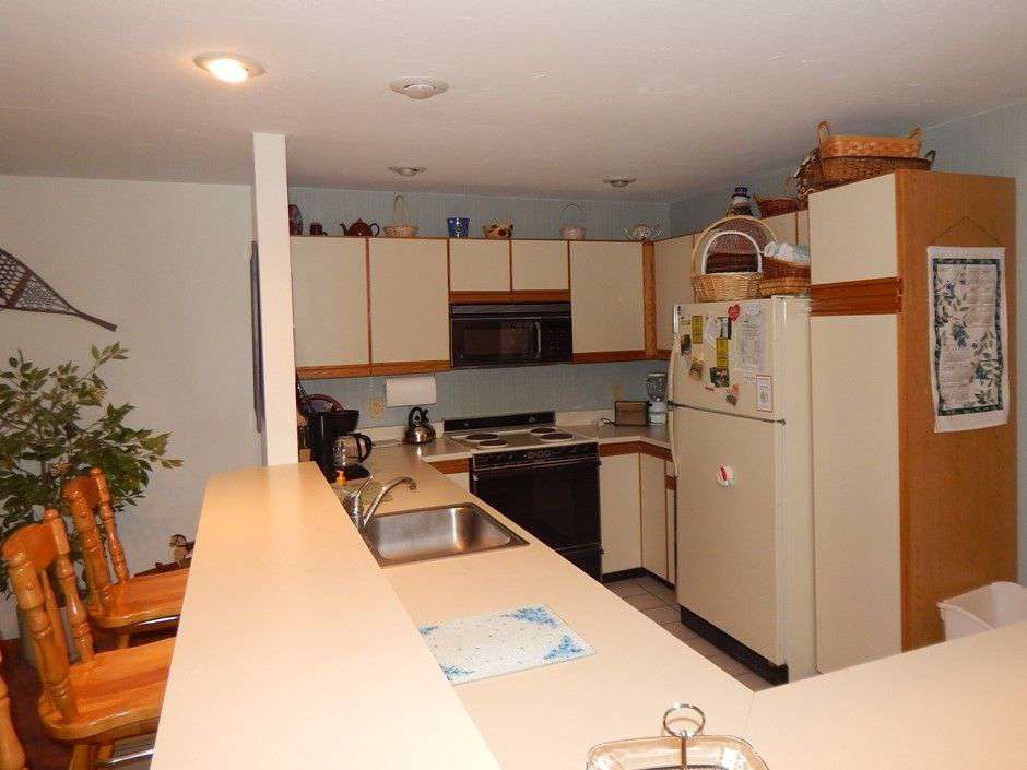 spacious kitchen