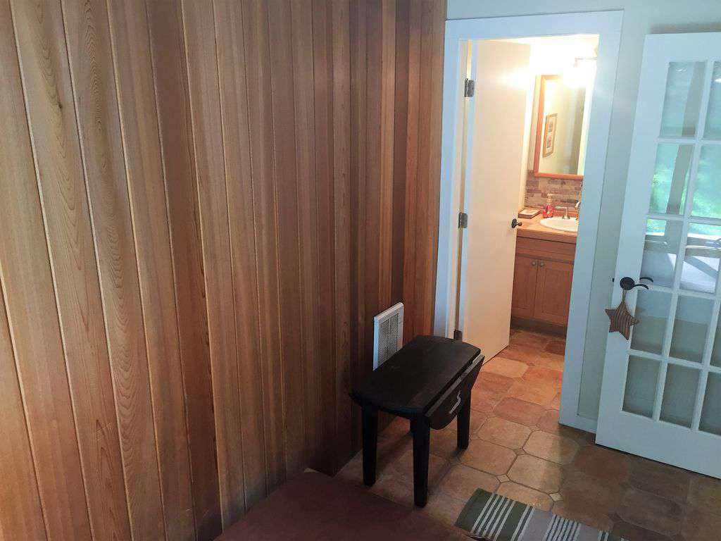 hot tub room and powder room
