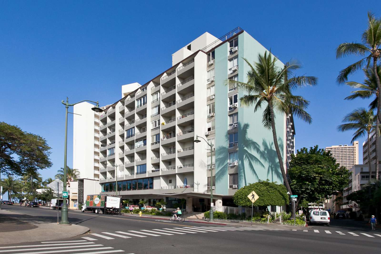 Our Buiding - Waikiki Grand Hotel