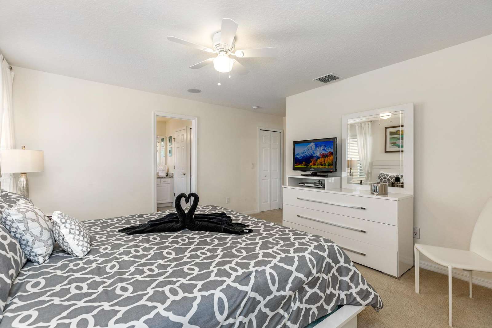 Contemporary 6 Bed 6 Bath Luxury Villa at Watersong community