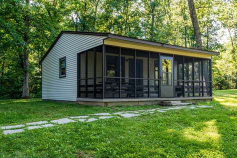 Brown County Log Cabins