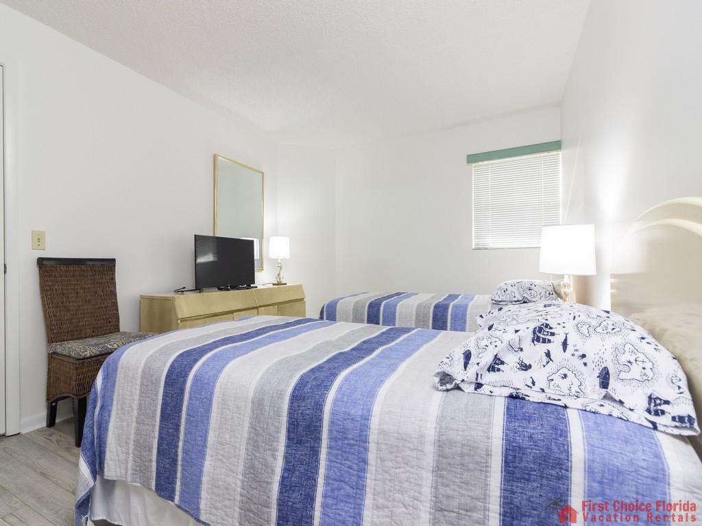Colony Reef 3101 Twin Beds with TV