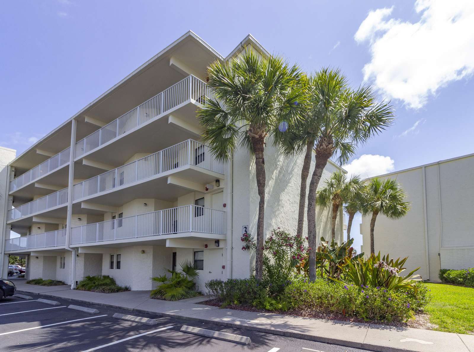 Colony Reef Building