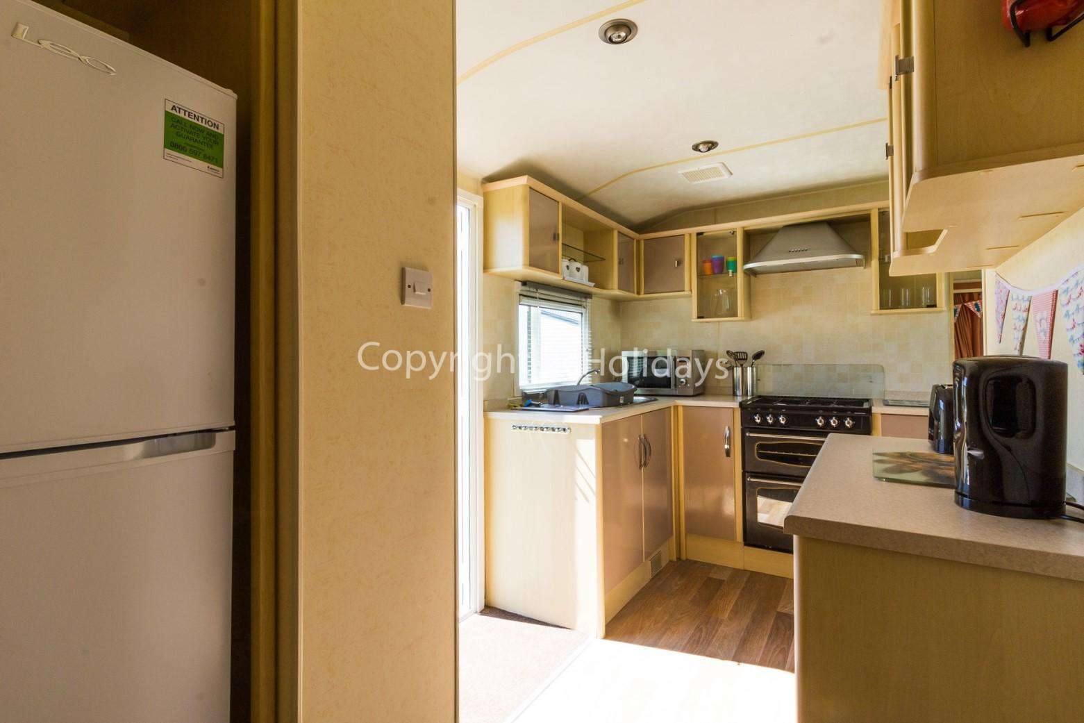Full size cooker in this kitchen!