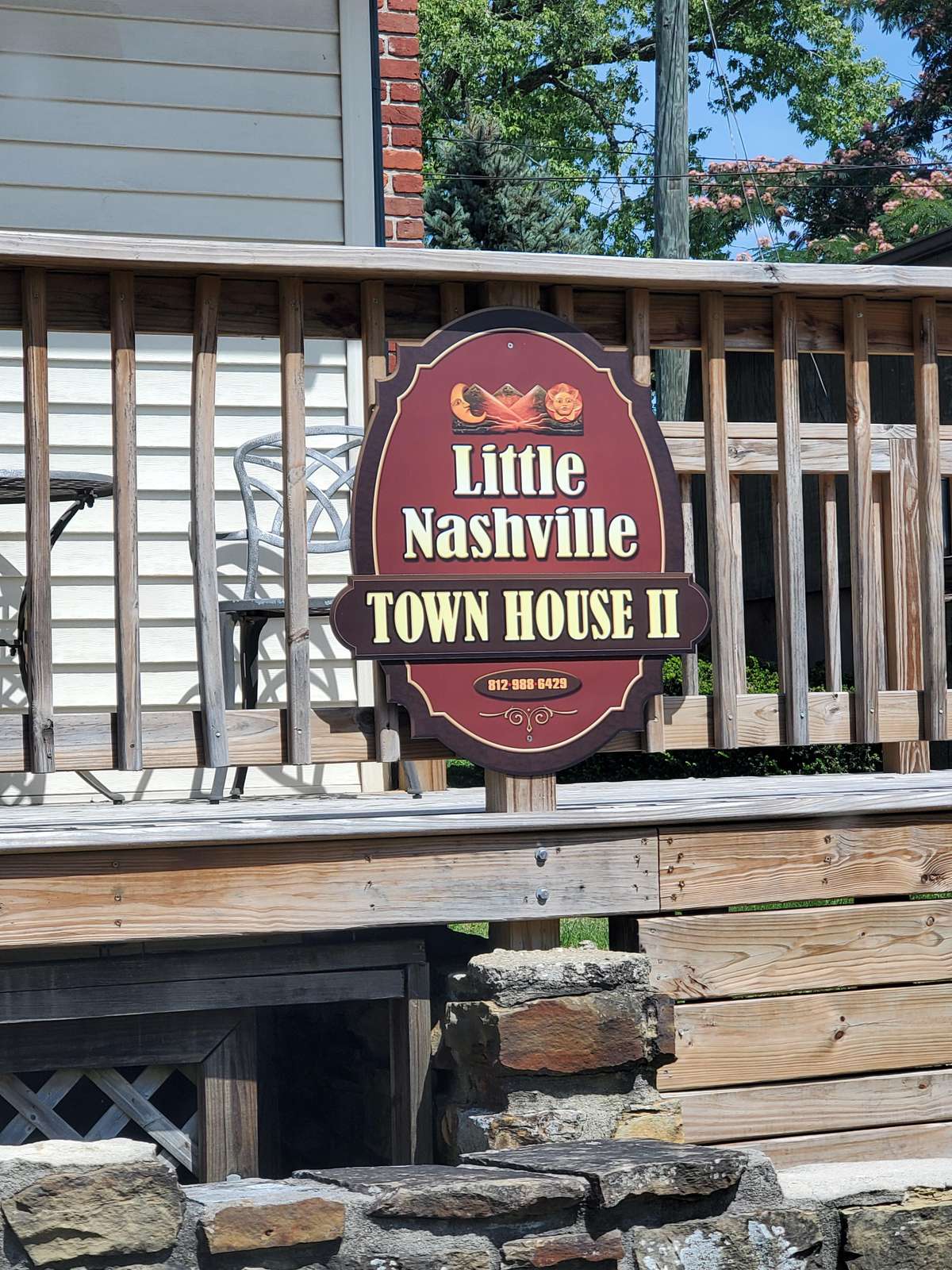 Little Nashville Town House II Brown County Log Cabins