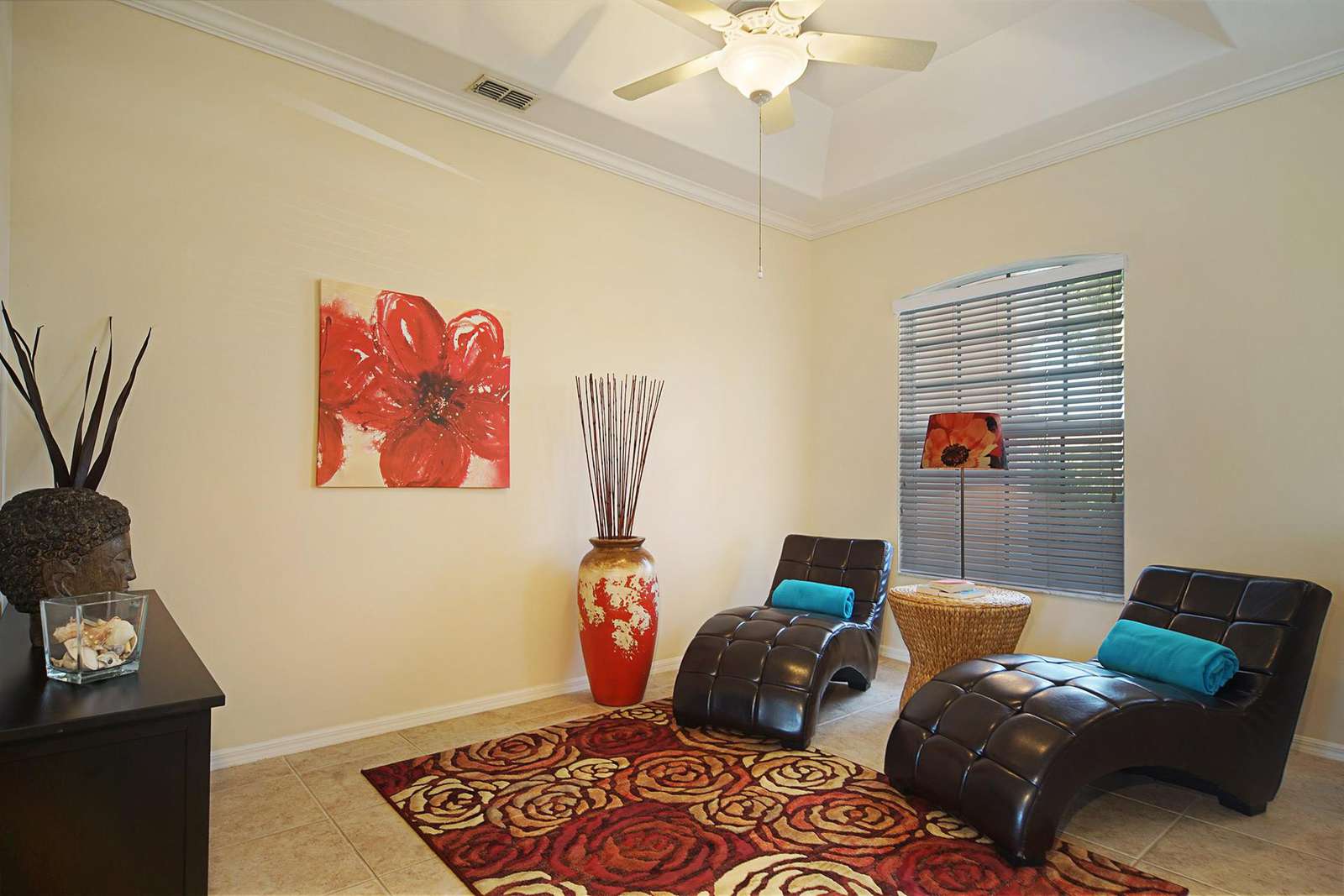 Wischis Florida Home - Vacation Rentals Cape Coral I Property Management I Real Estate