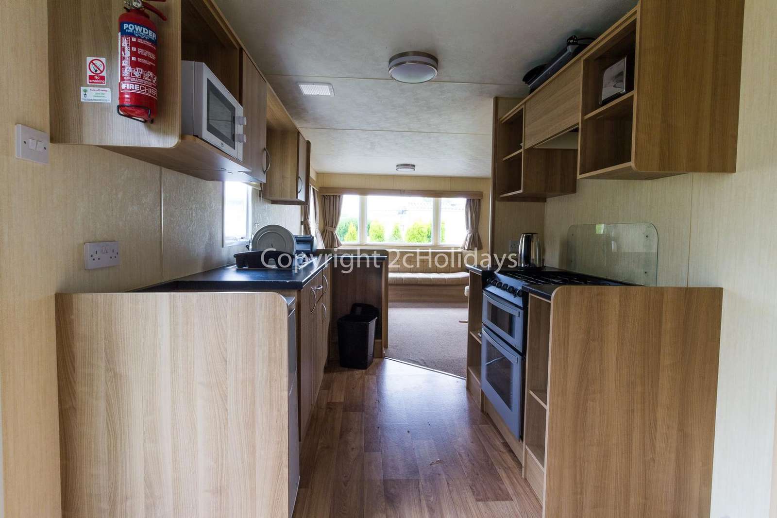 Full size oven/hob in this accommodation!