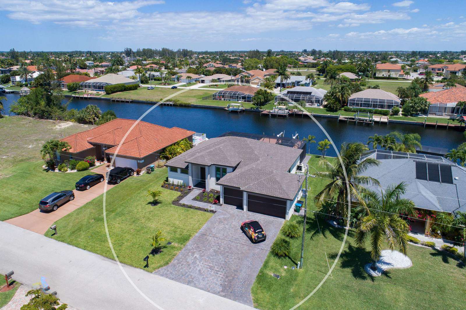 Wischis Florida Home - Vacation Rentals Cape Coral - Property Management - Real Estate
