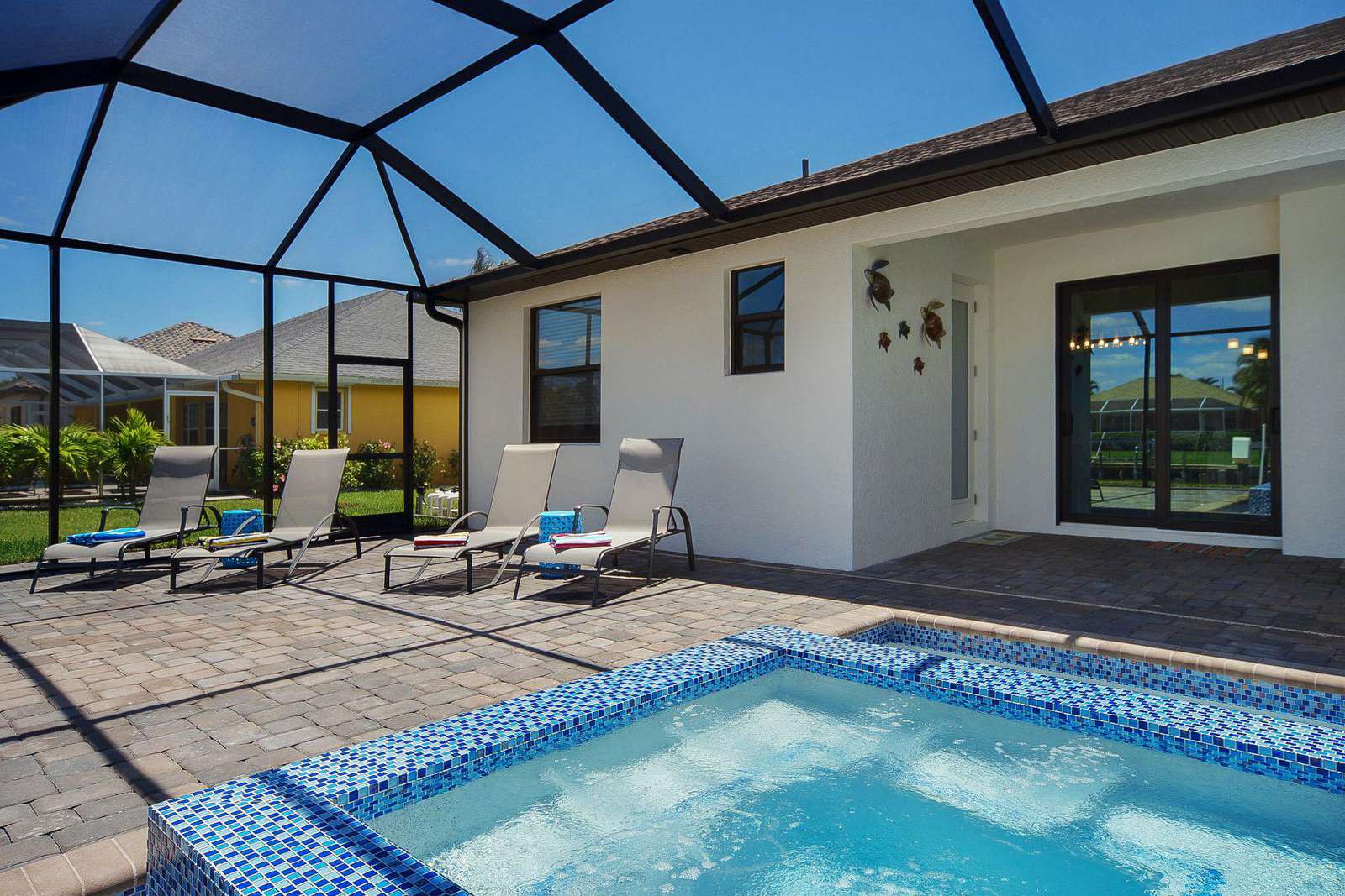 Wischis Florida Home - Vacation Rentals Cape Coral - Property Management - Real Estate