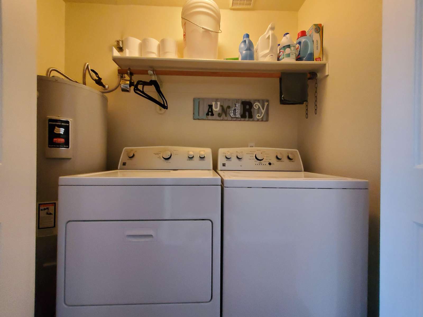 In Unit Full Size Washer/Dryer