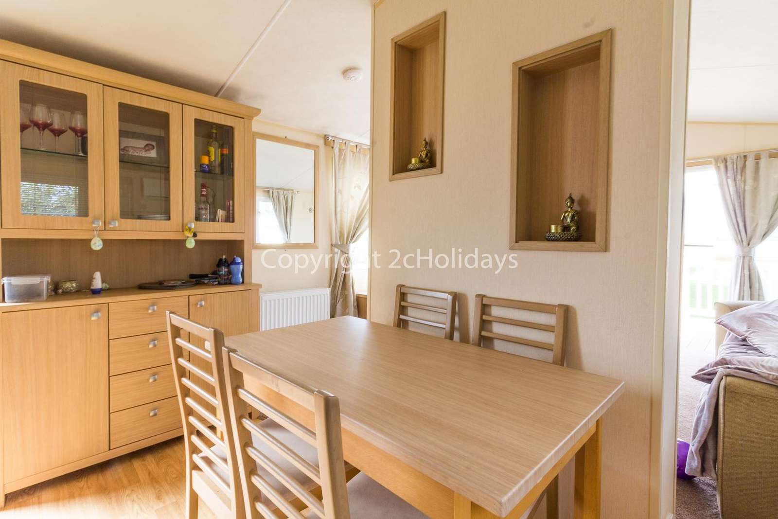 Perfect place to dine with your family or friends in this self-catering accommodation!