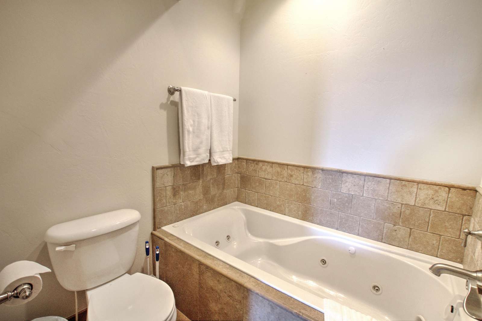 Upstairs bathroom
