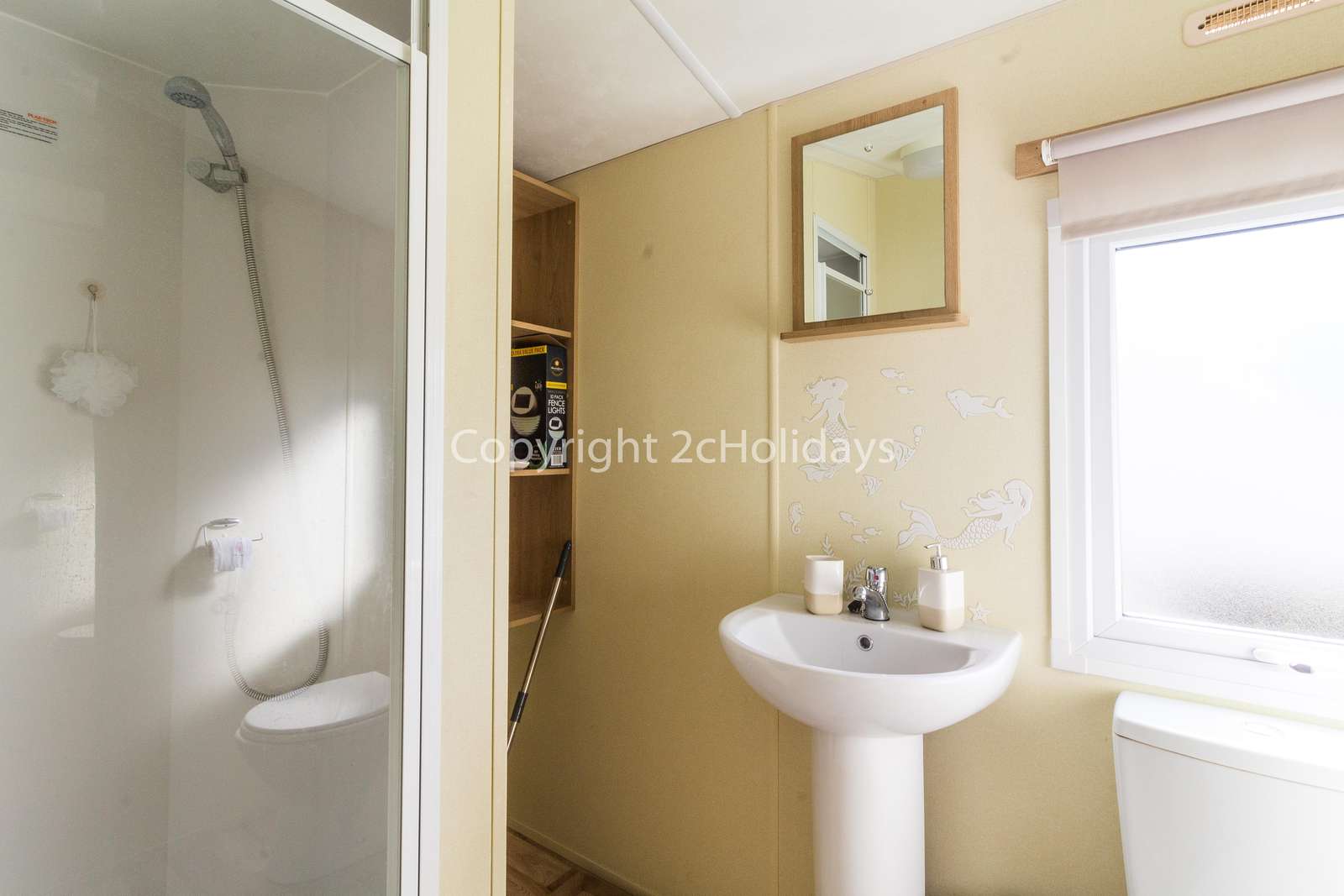 Come and stay in this private accommodation at Southview Holiday Park