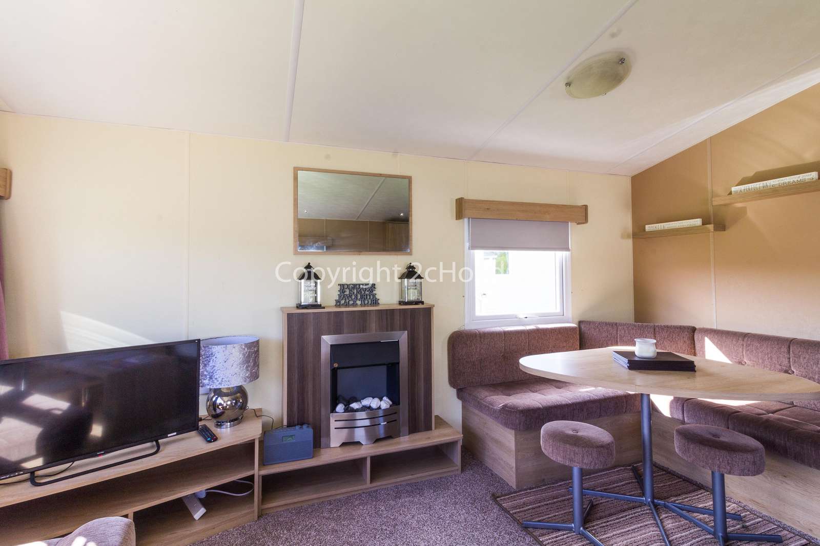 Close to on site amenities and a short drive to the lovely seaside town of Skegness.