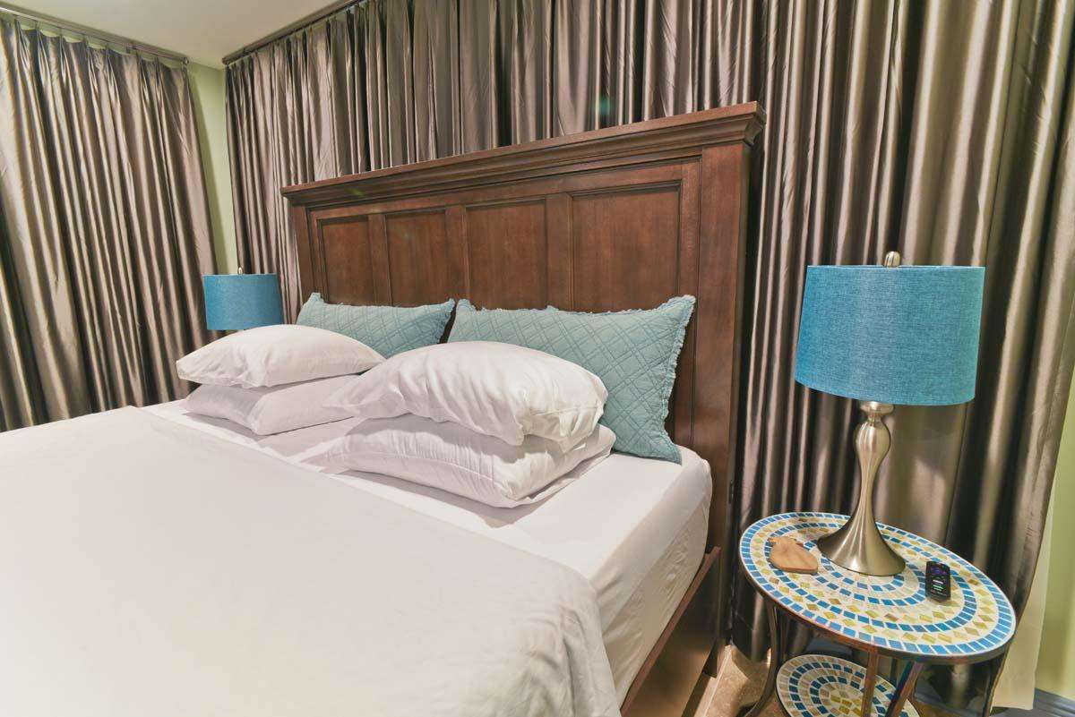 Master bedroom closeup