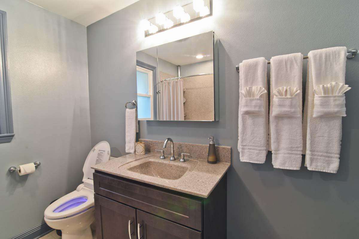 Bathroom #2