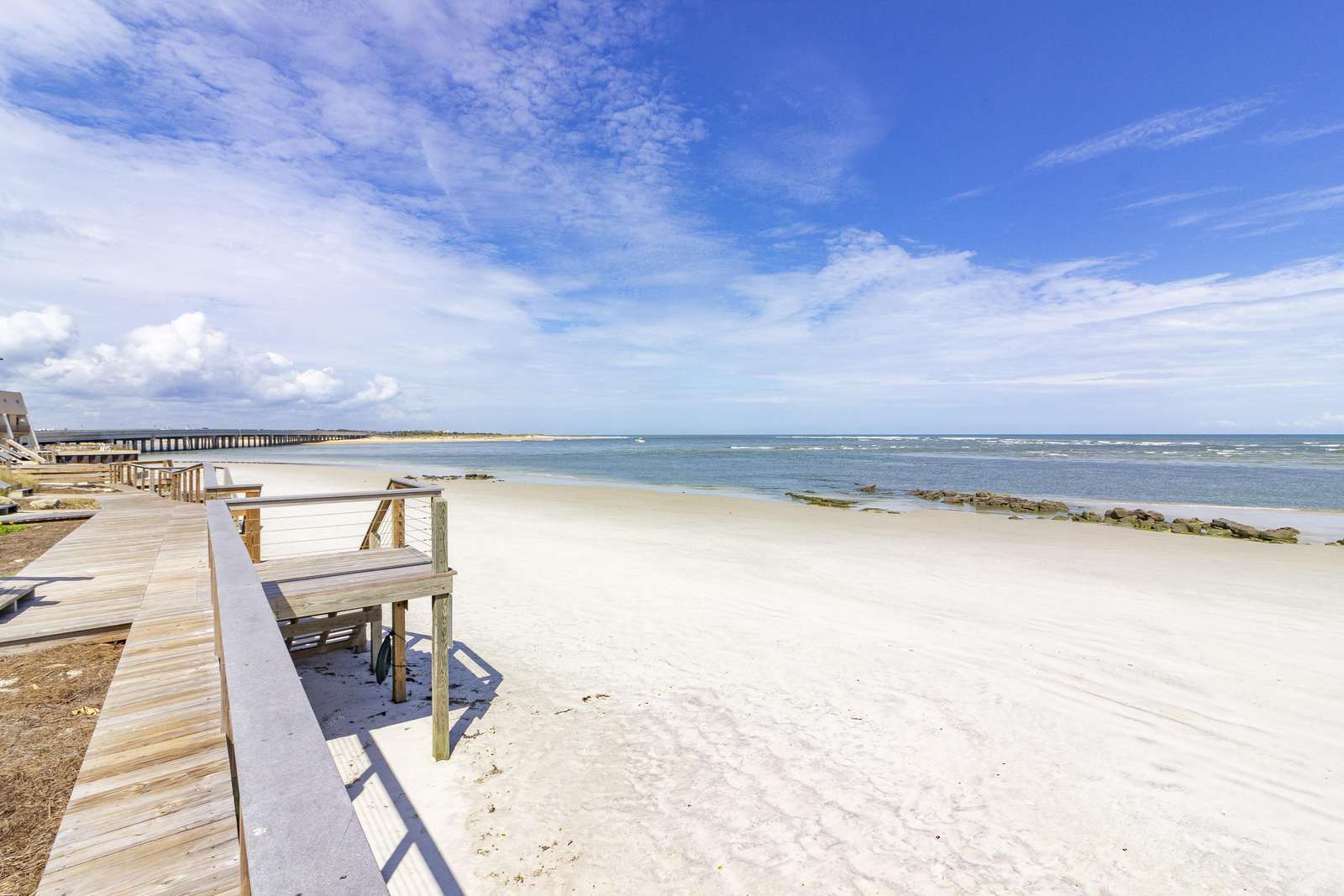 Access to beach!