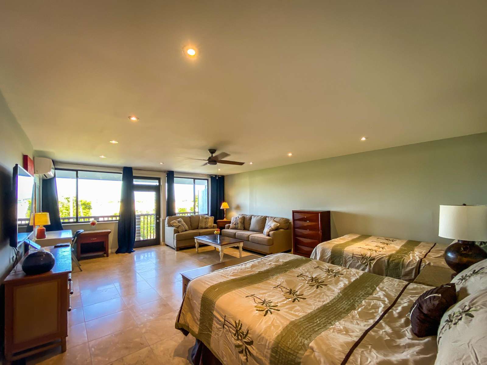 Plenty of space for a small group or family