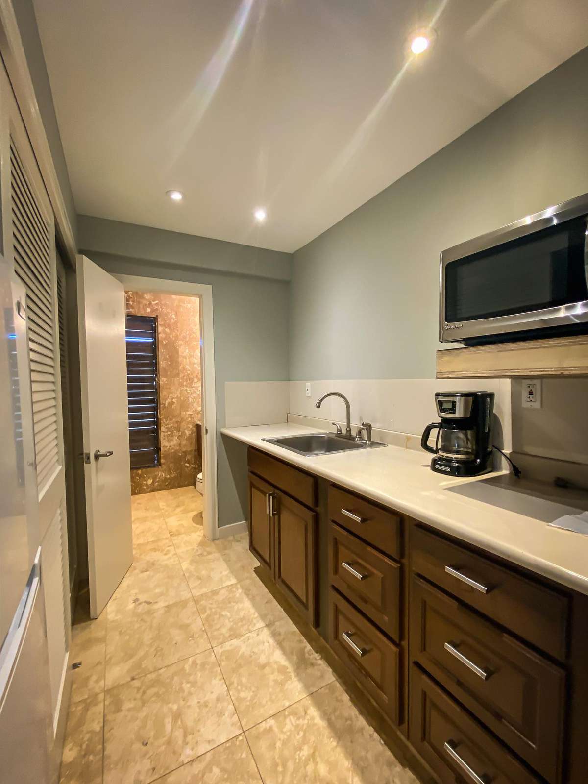Kitchenette