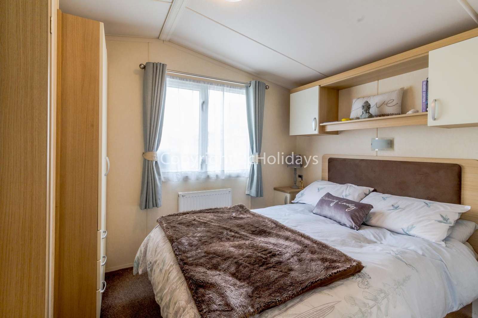 Spacious master bedroom