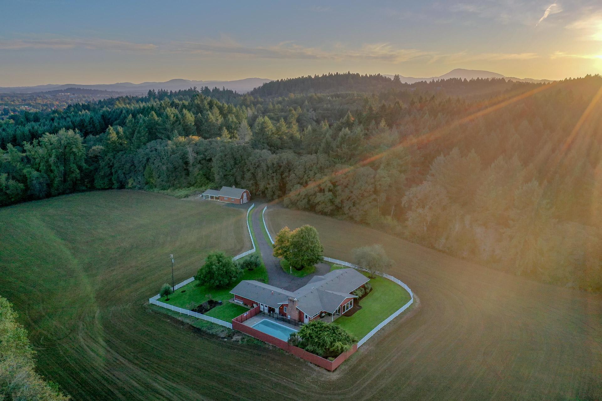 Highland Acres Aerial View of the Barn