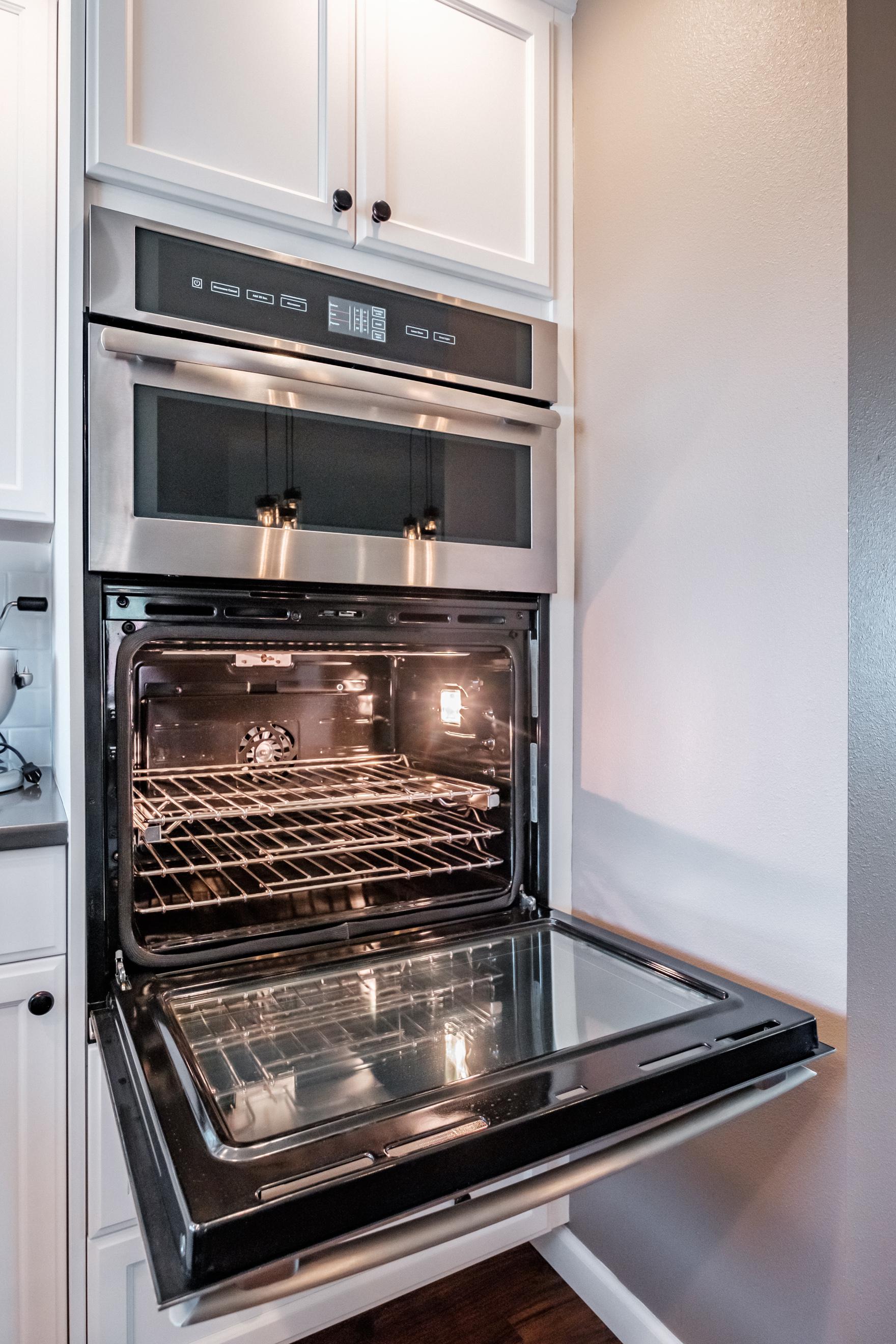 Jen-Air convection oven